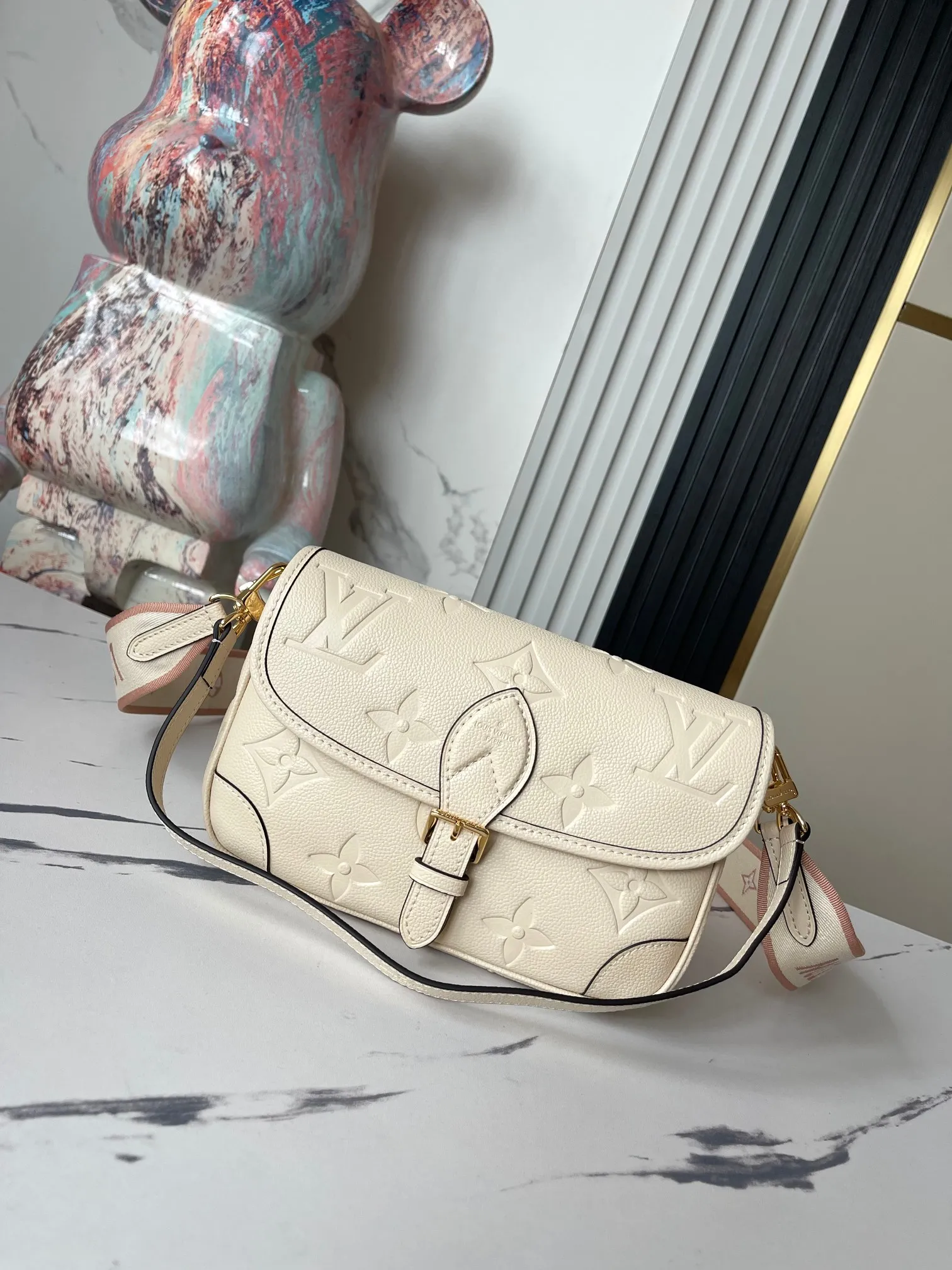 Louis Vuitton Diane M46388 - 图片 3