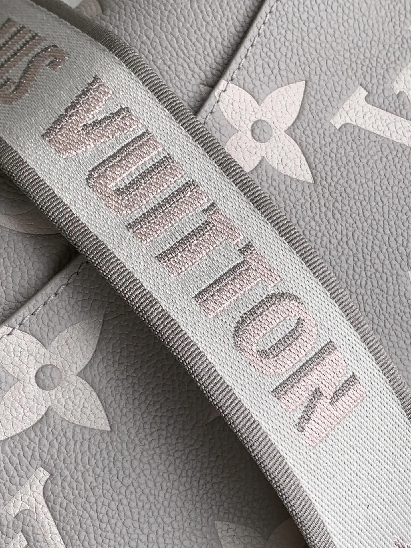 Louis Vuitton Diane M14214 - 图片 8