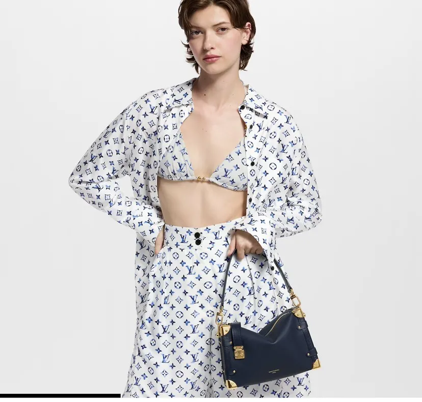 Alternative view of Louis Vuitton Soul Trunk M15226
