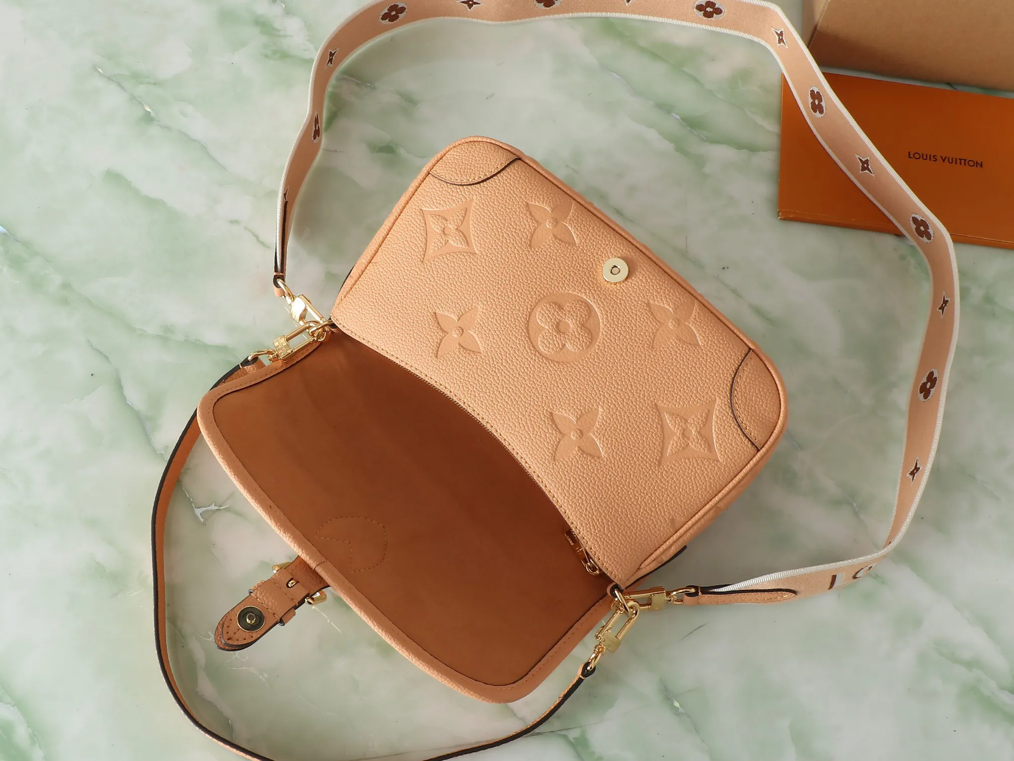Louis Vuitton Diane M11817 - 图片 11