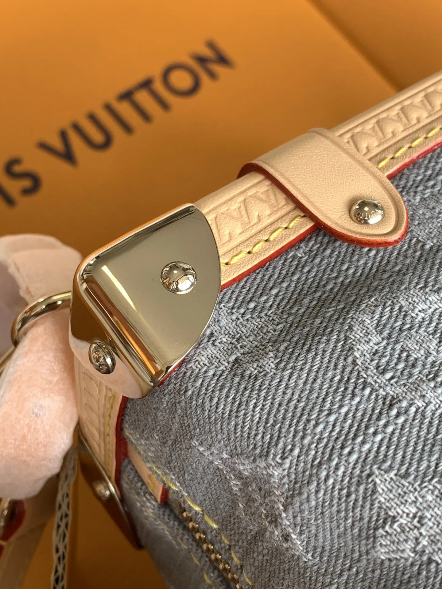 Alternative view of Louis Vuitton Side Trunk MM M13285