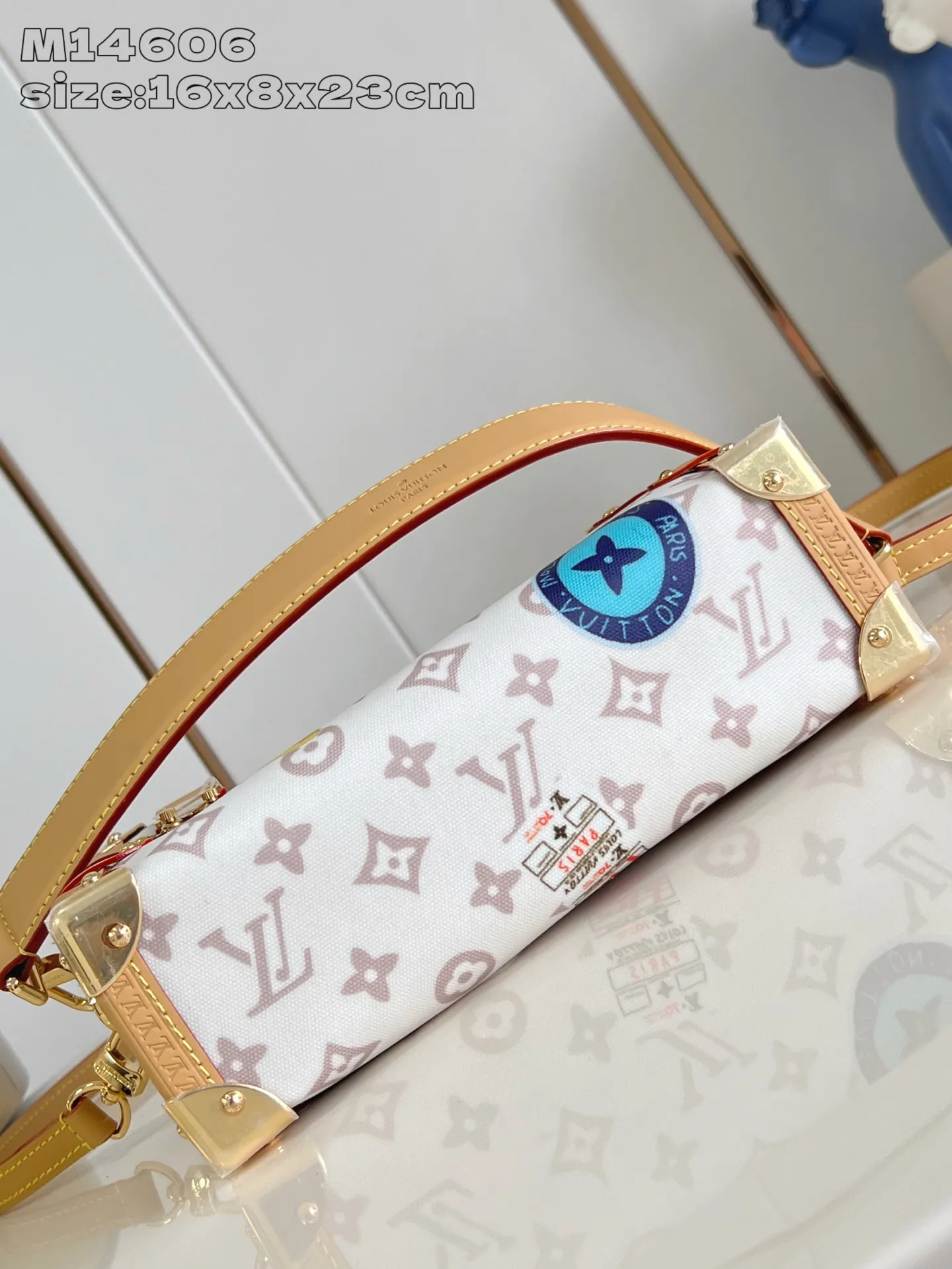 Louis Vuitton Side Trunk MM M14606 - Image 8