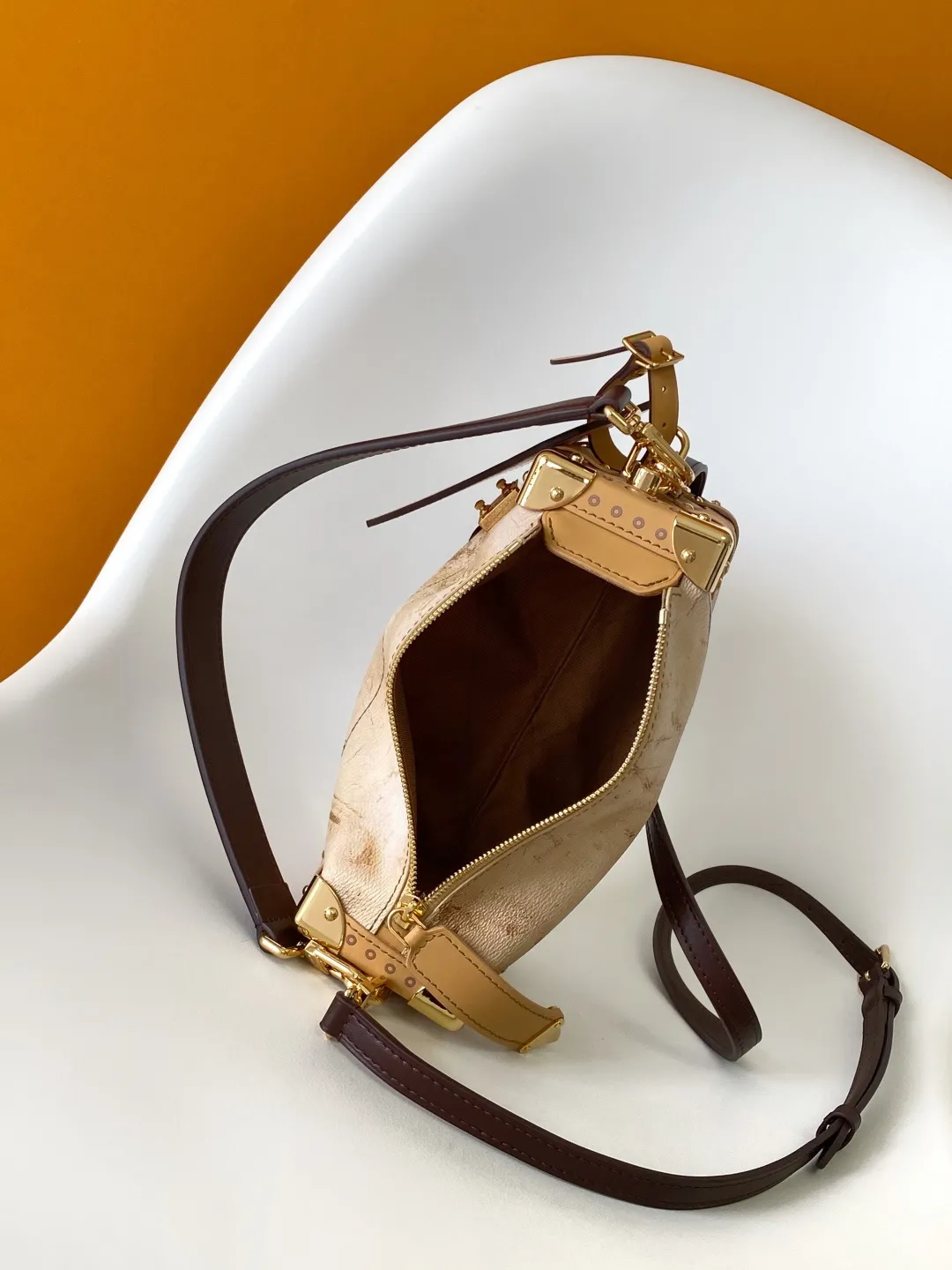 Louis Vuitton Side Trunk MM M12480 - 图片 10