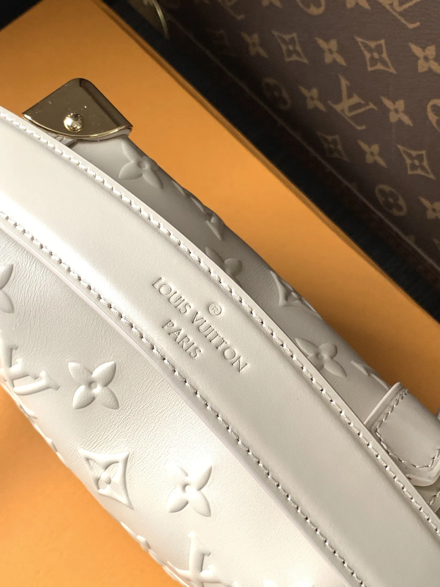 Louis Vuitton Side Trunk PM M14571 - 图片 10