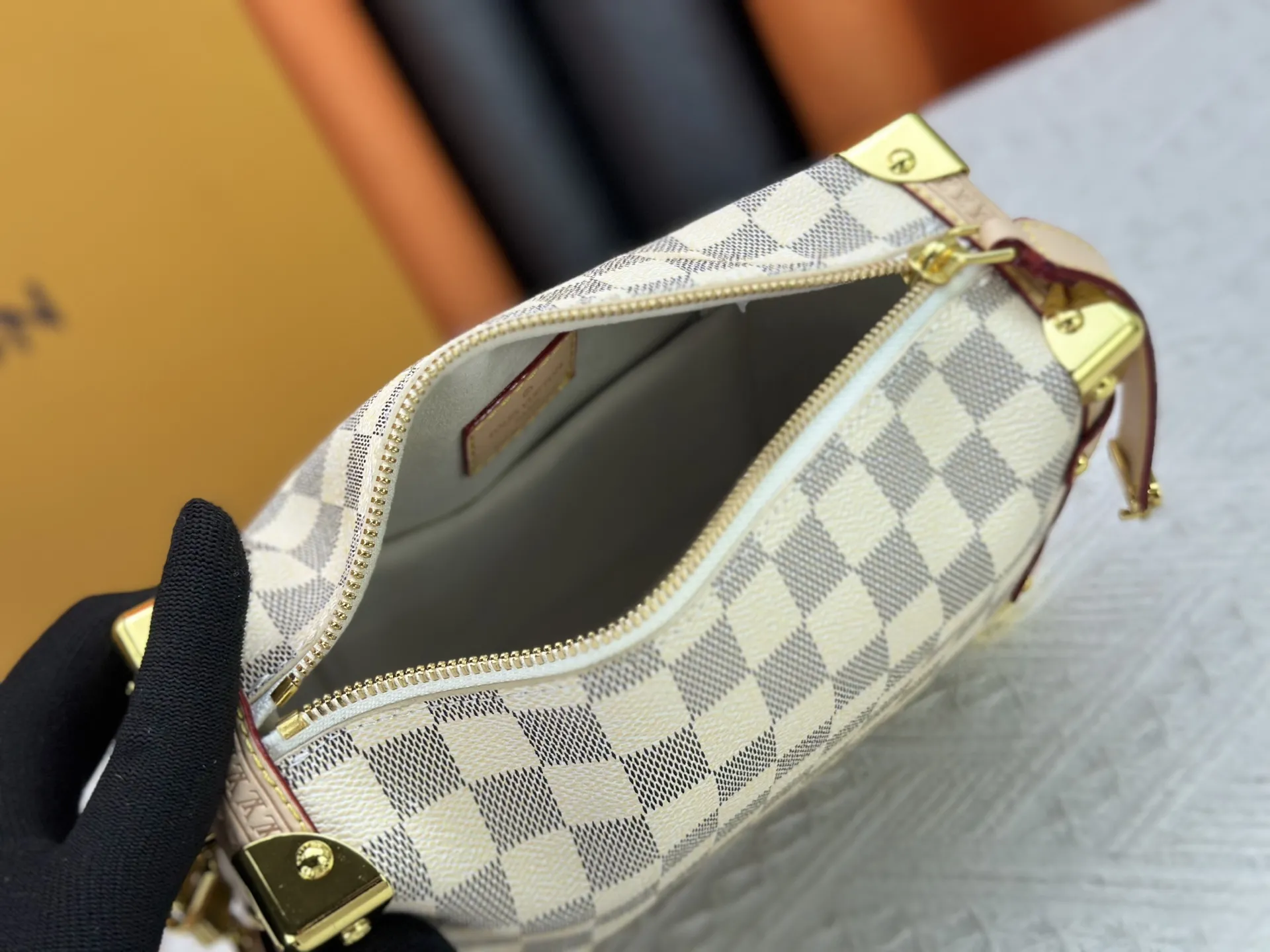 Louis Vuitton Side Trunk MM N40712 - Image 10