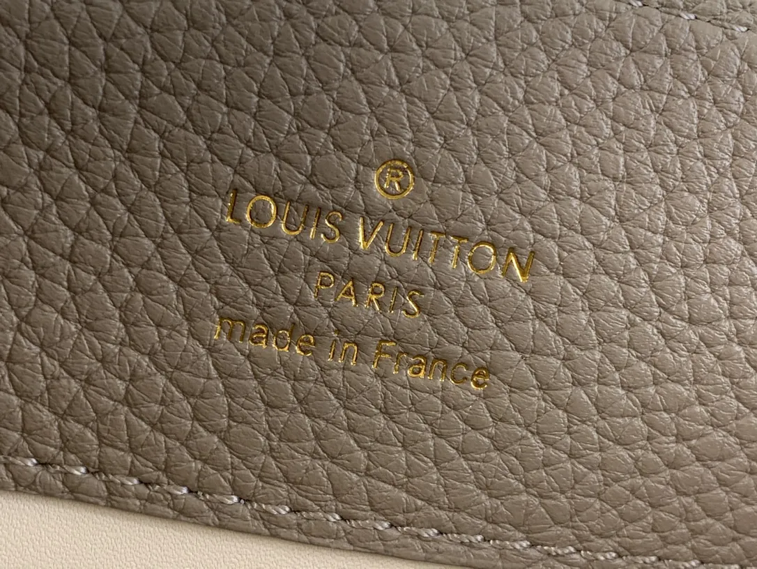 Louis Vuitton Capucines MM M12935 - 图片 9
