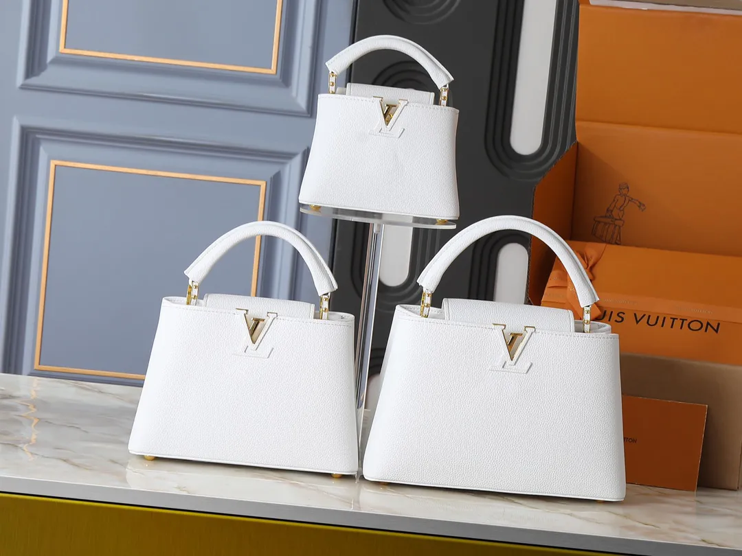 Louis Vuitton Capucines BB M11343 - Image 7