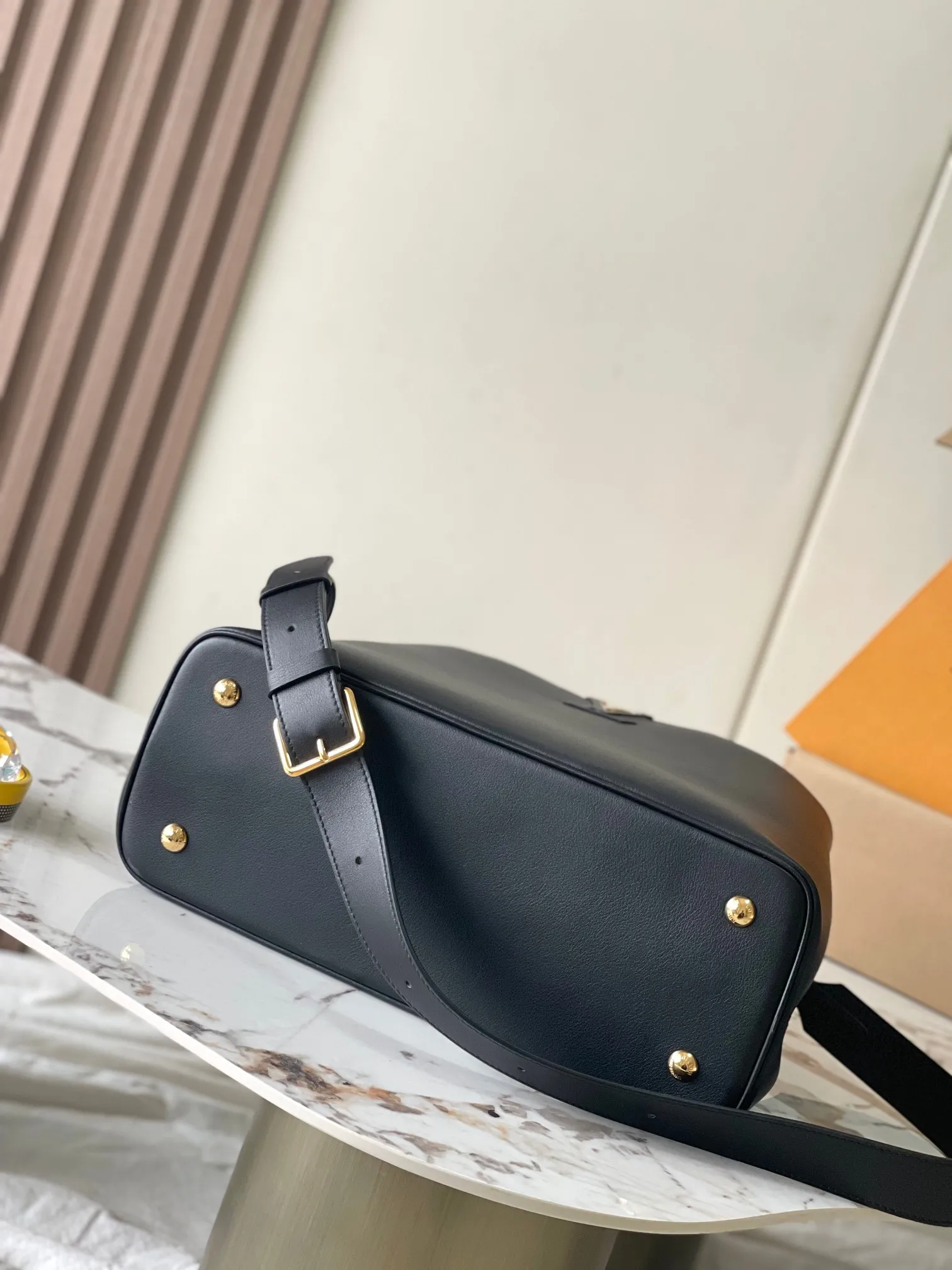 Louis Vuitton Capucines GM Souple M24607 - 图片 6