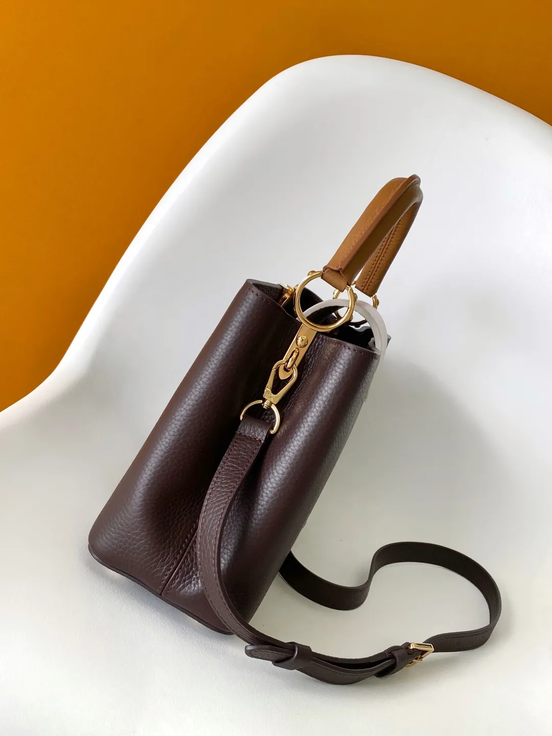 Louis Vuitton Capucines MM M12952 - 图片 3