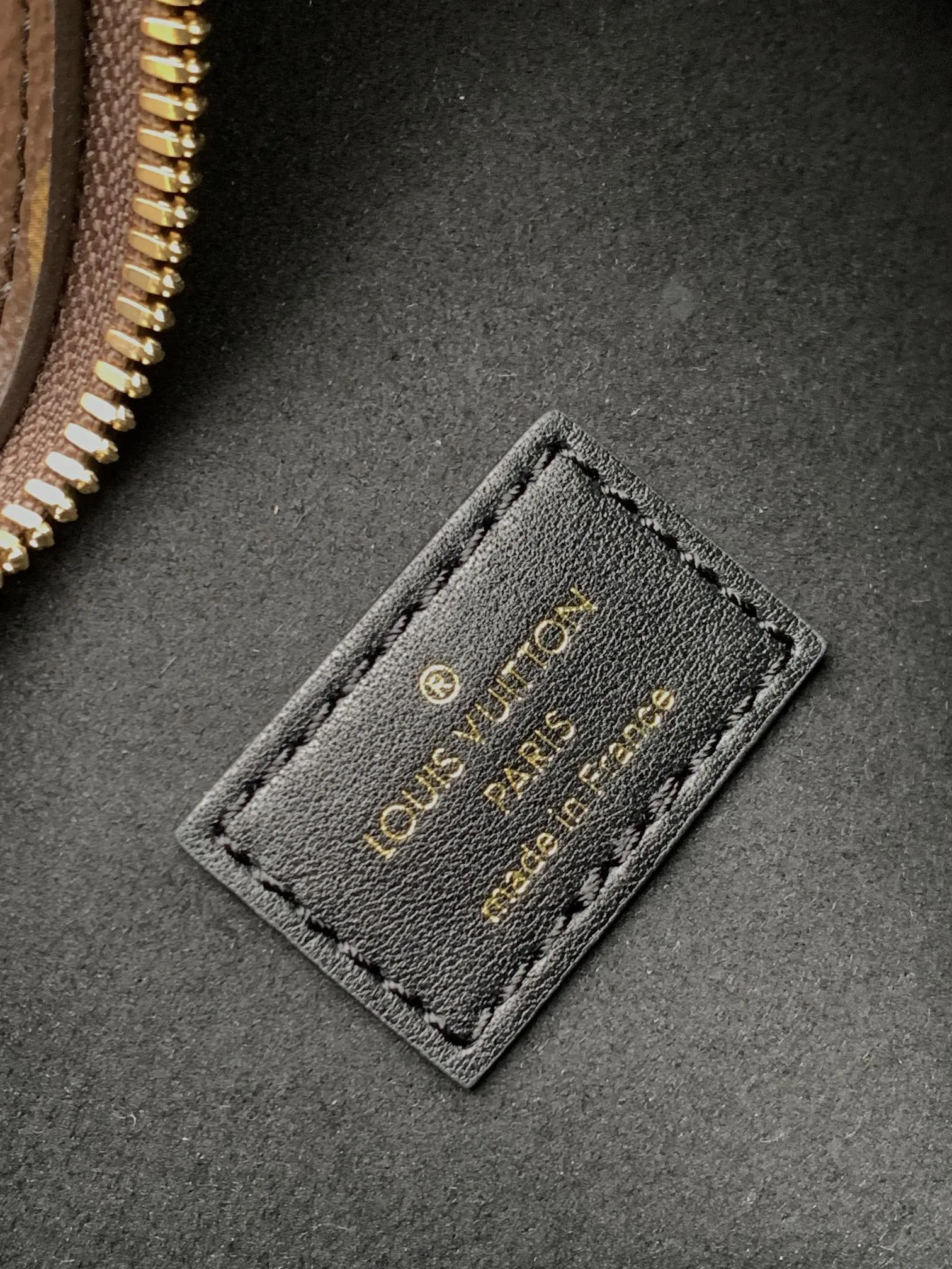 Louis Vuitton Lucky Trunk M12075 - Image 2