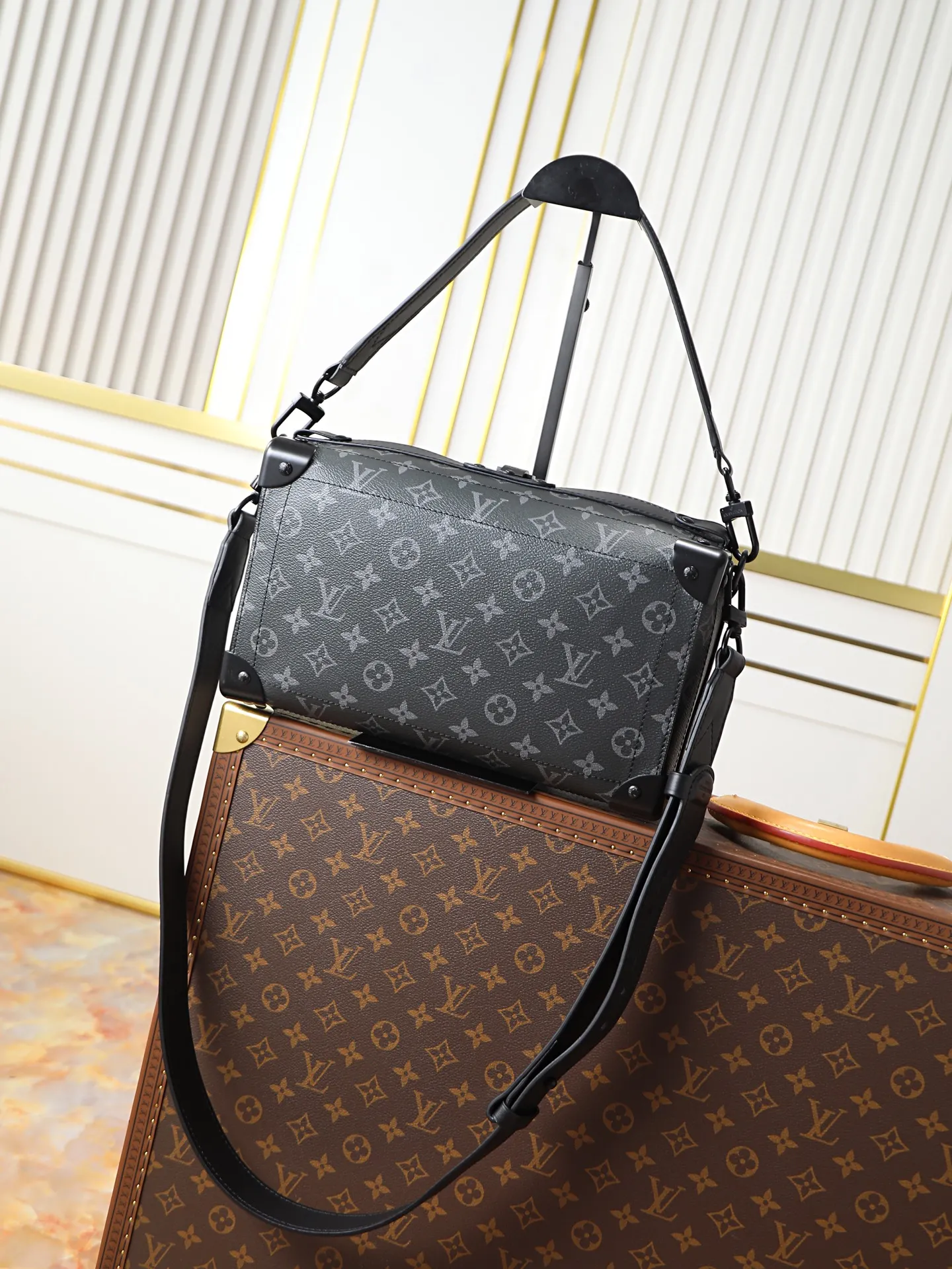 Alternative view of Louis Vuitton Soul Trunk East West M11744