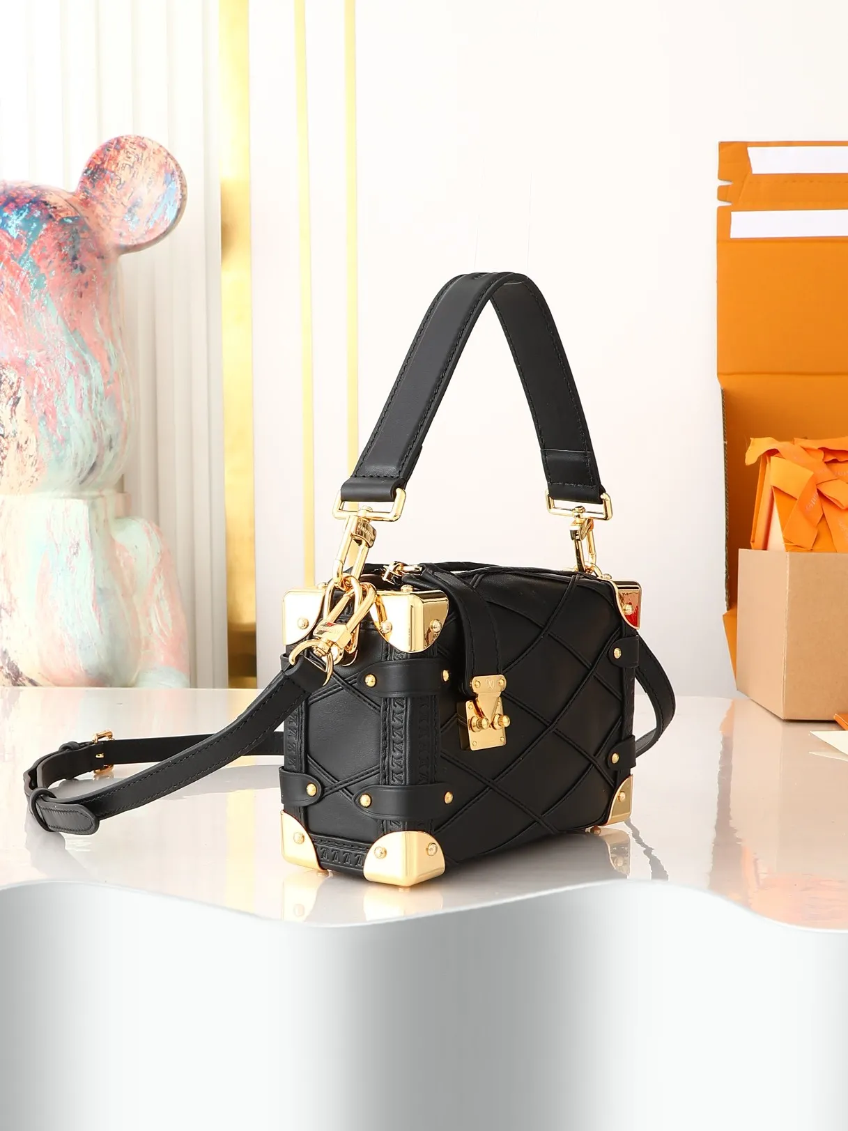 Alternative view of Louis Vuitton Side Trunk PM M83030