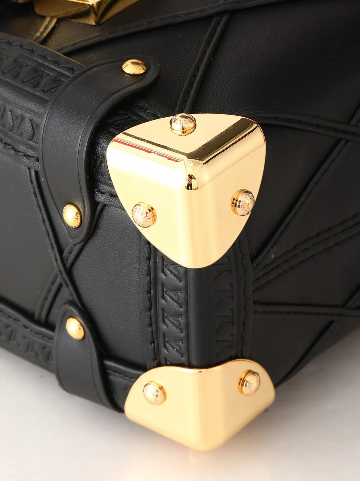 Louis Vuitton Side Trunk PM M83030 - 图片 5