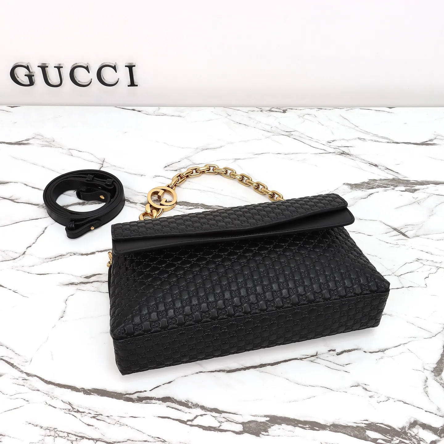 Gucci Medium Shoulder Bag With Chain 857622 - Image 9
