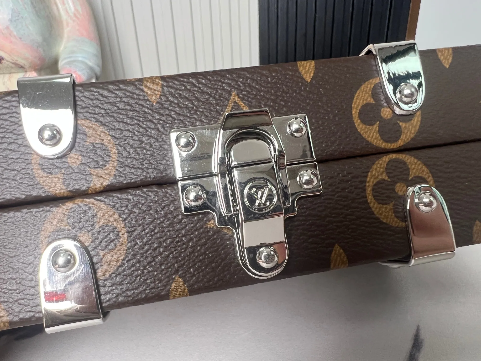 Louis Vuitton Neo Wallet Trunk M20953 - Image 9