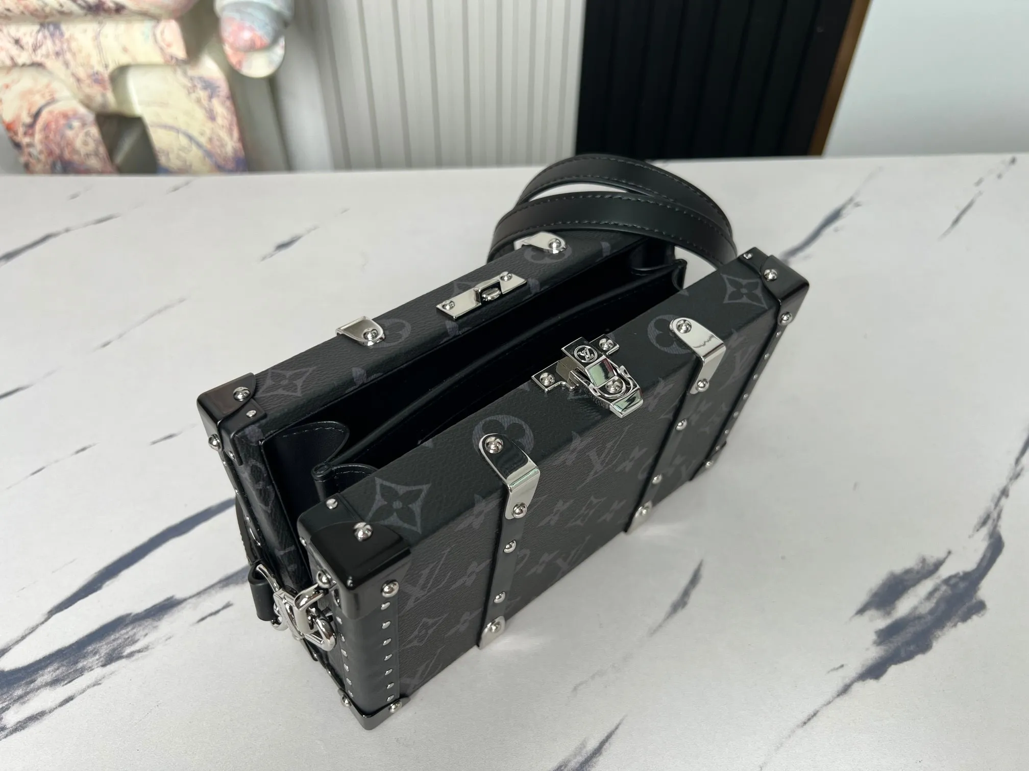 Louis Vuitton Neo Wallet Trunk M20954 - Image 3