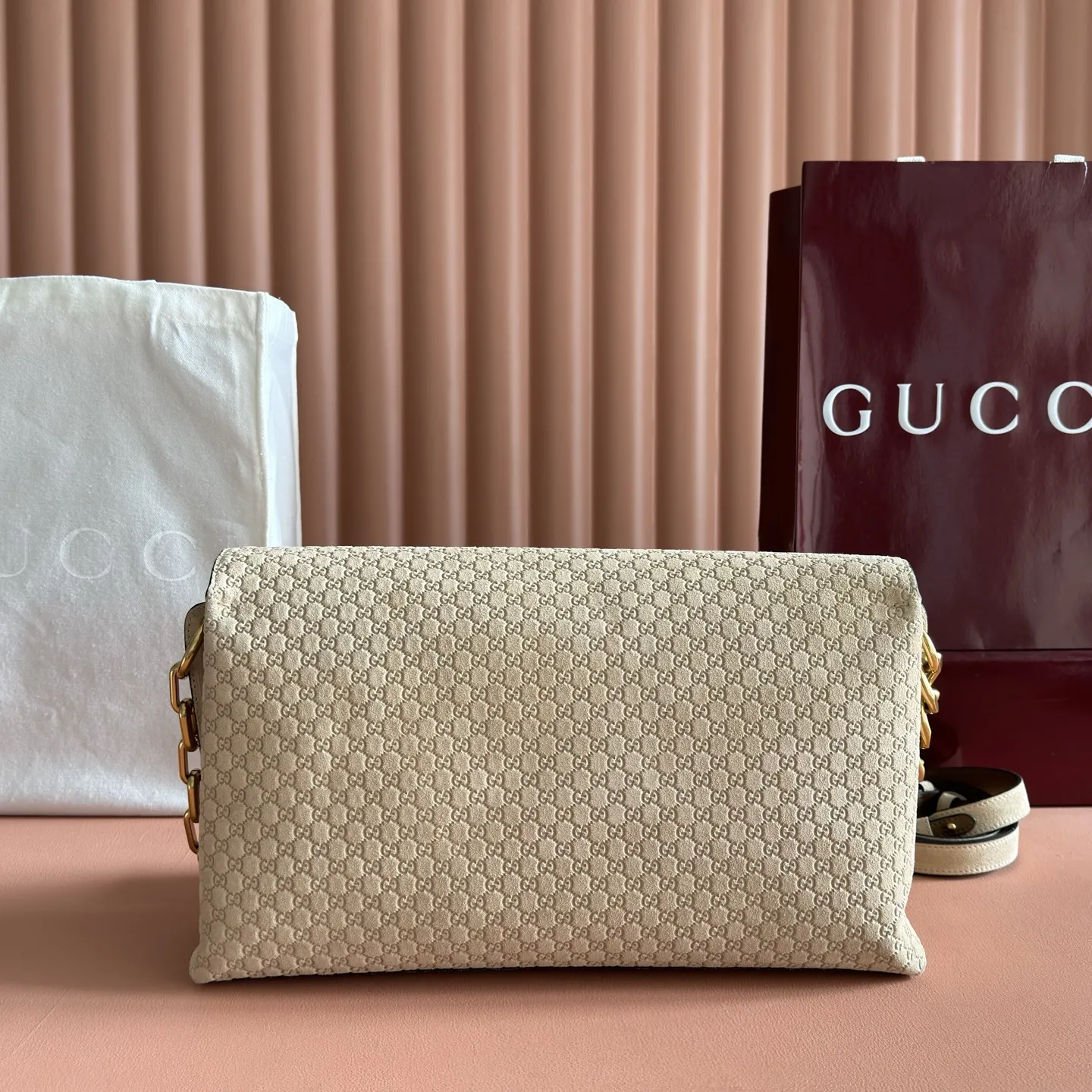 Alternative view of Gucci Large Shoulder Bag With Chain 857362