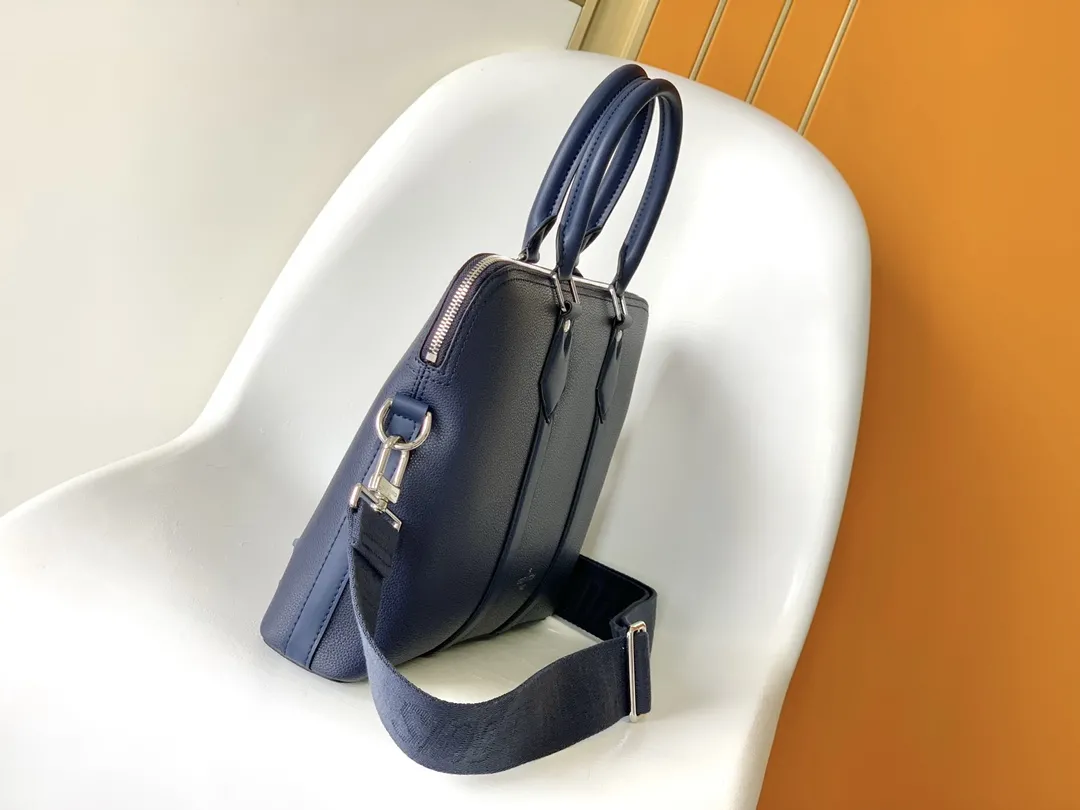 Louis Vuitton Takeoff Briefcase M21440 - 图片 4