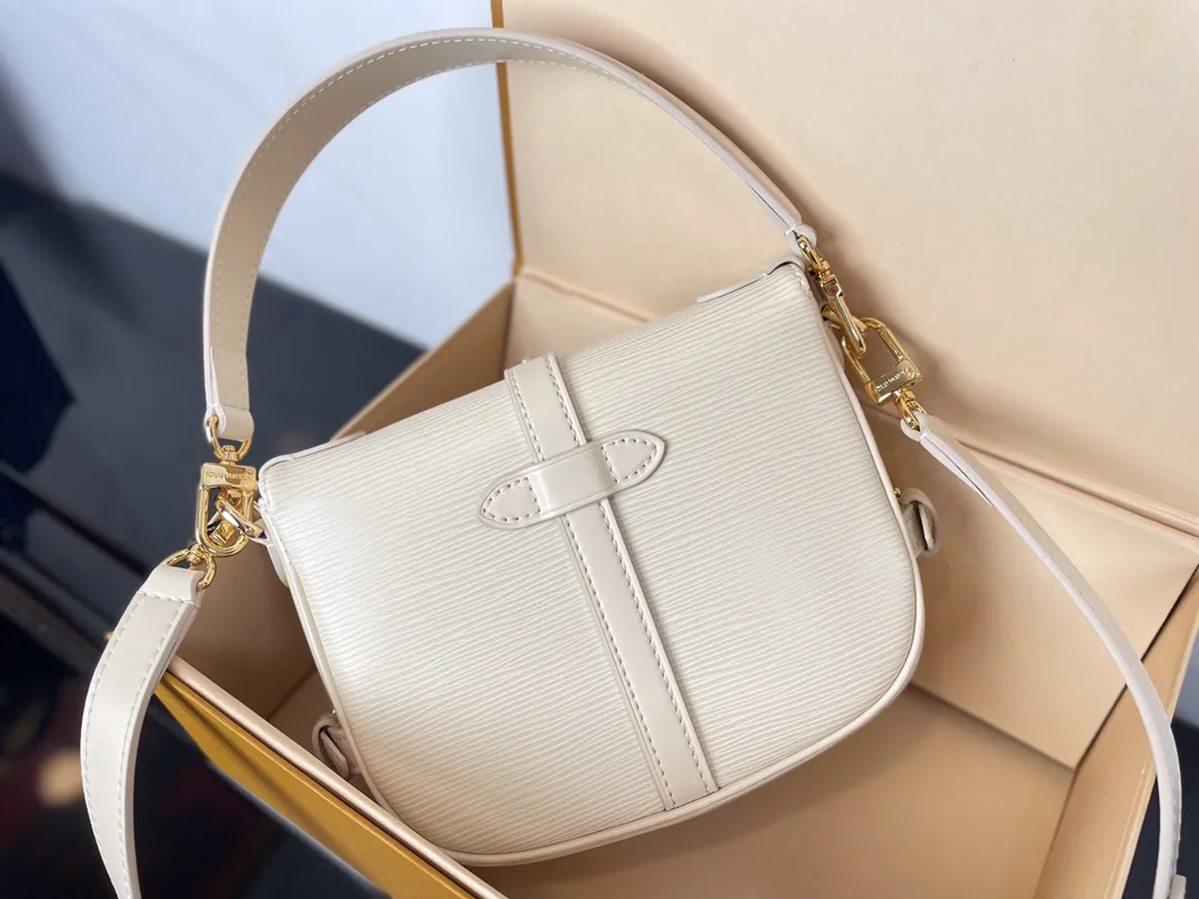 Louis Vuitton Saumur BB M23746 - Image 5