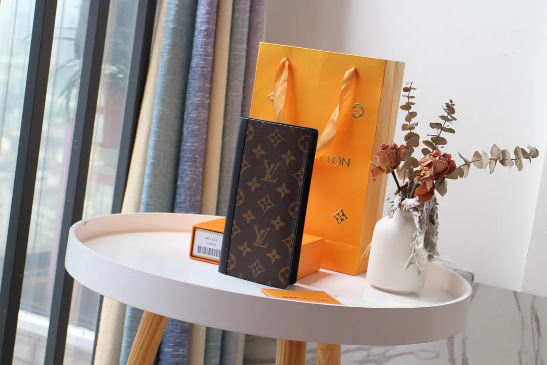 Louis Vuitton Brazza Wallet M69410 - 图片 3