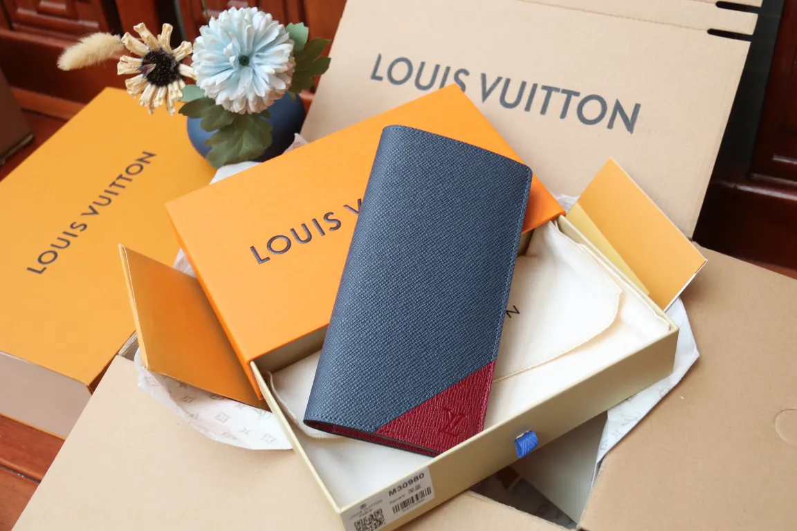 Louis Vuitton Brazza Wallet M30980 - Image 3