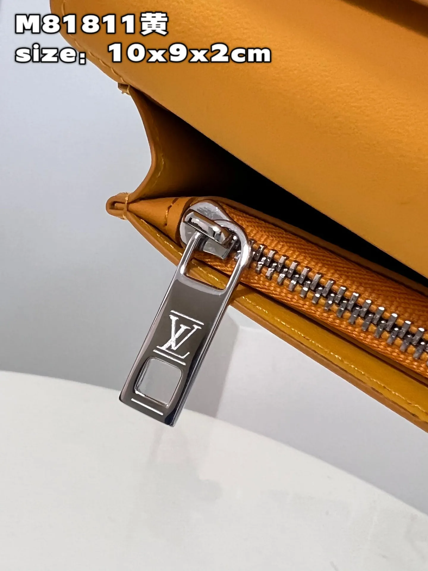 Alternative view of Louis Vuitton Brazza Wallet M81811