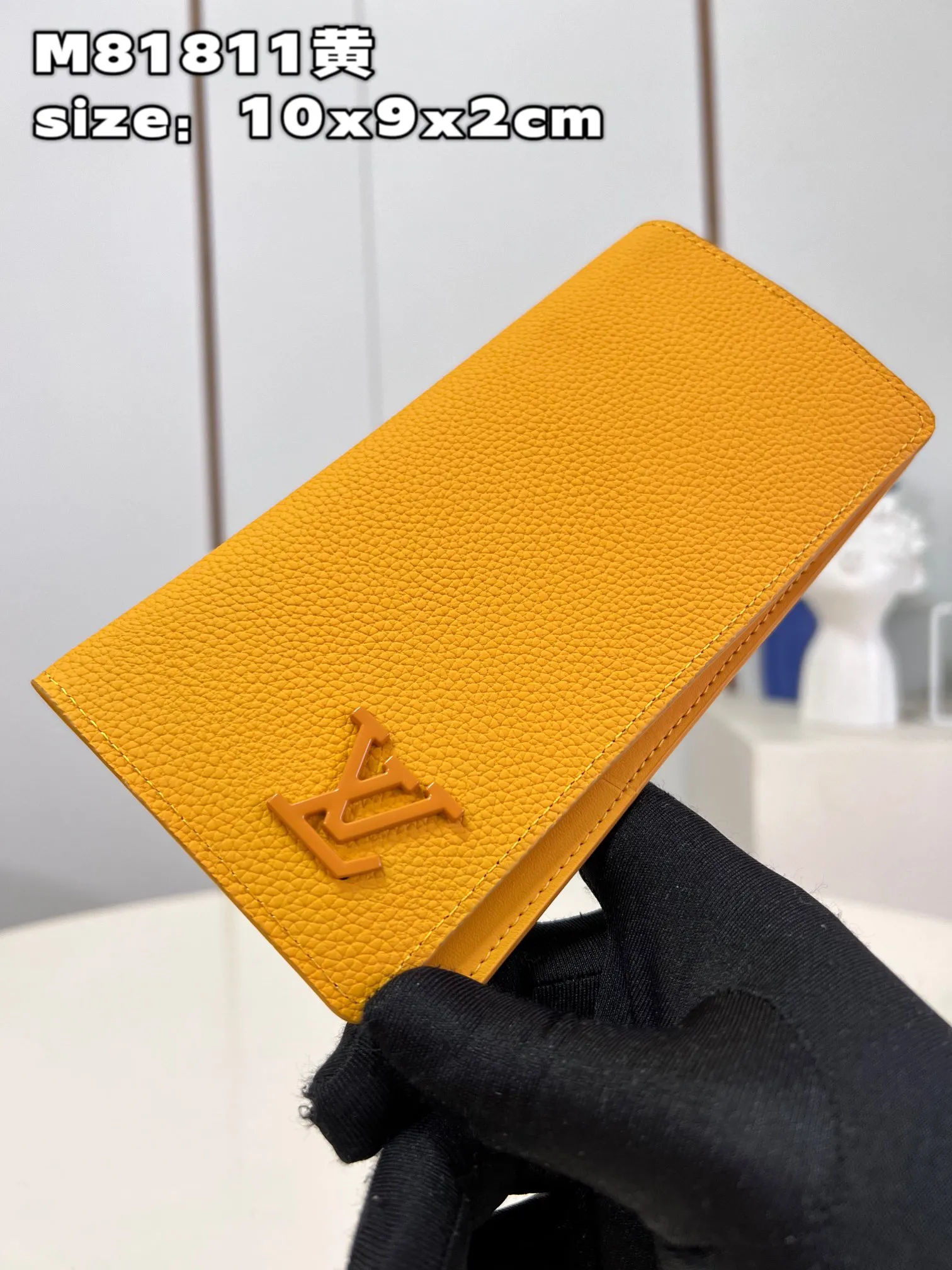 Louis Vuitton Brazza Wallet M81811 - Image 4