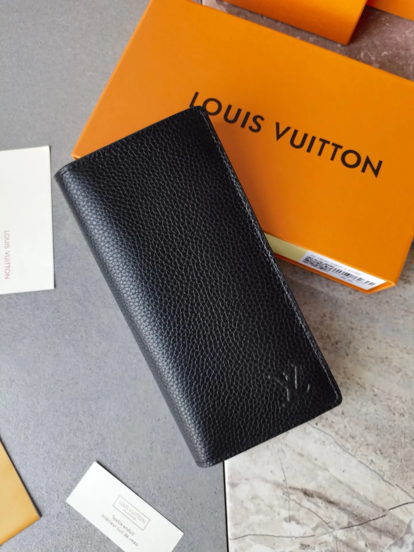 Alternative view of Louis Vuitton Brazza Wallet M83126