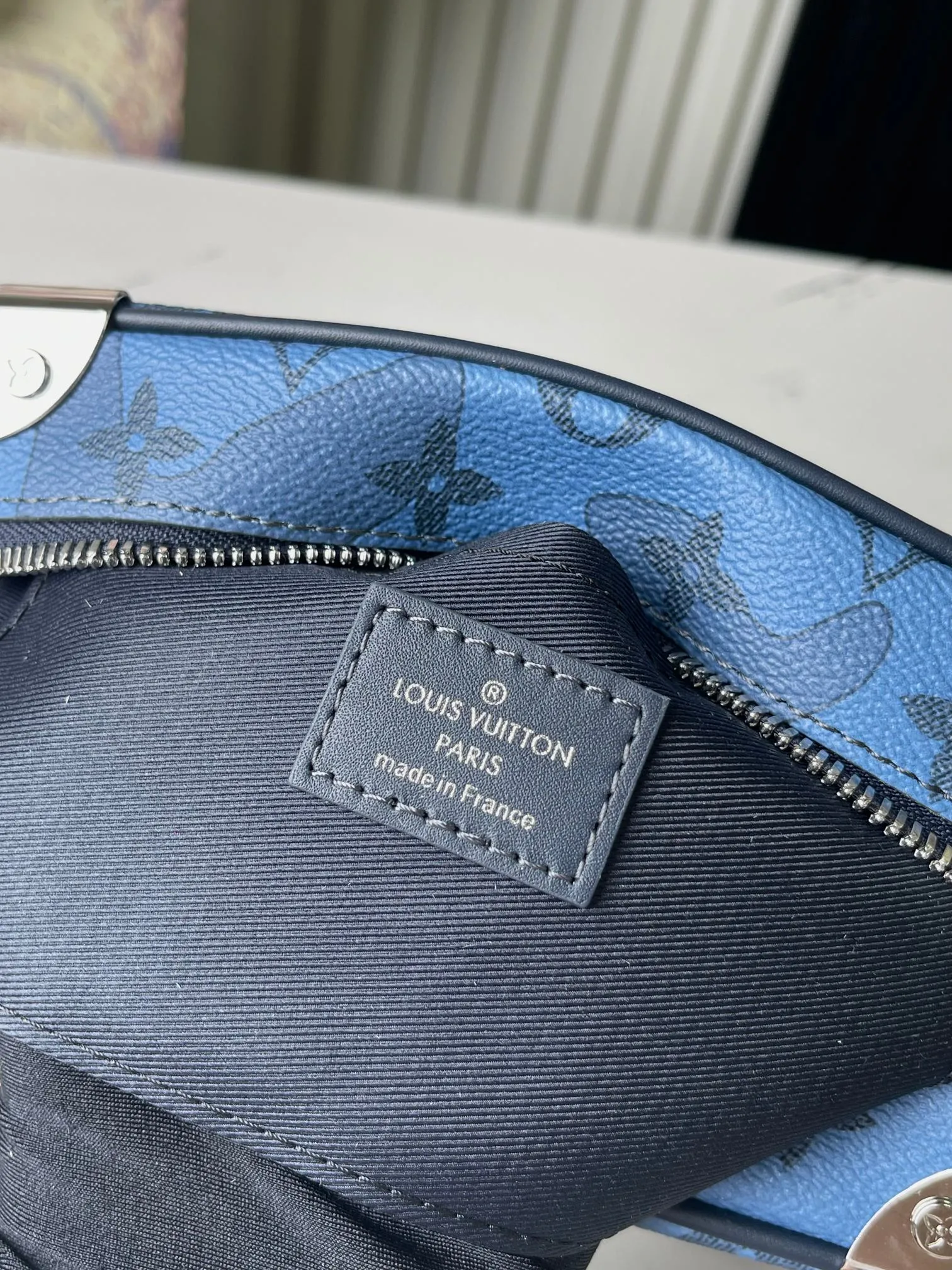 Alternative view of Louis Vuitton SOFT TRUNK M22588