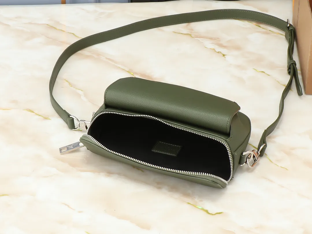 Alternative view of Louis Vuitton Pilot Wearable Wallet M83560