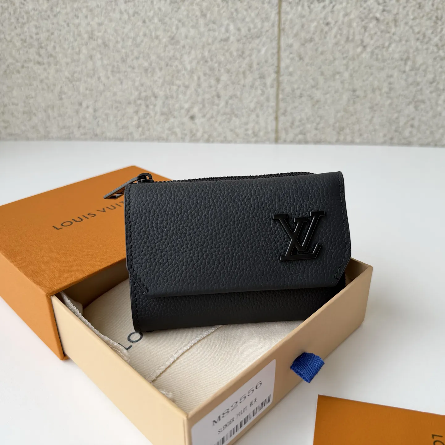 Louis Vuitton Pilot Wallet M81740 - Image 5