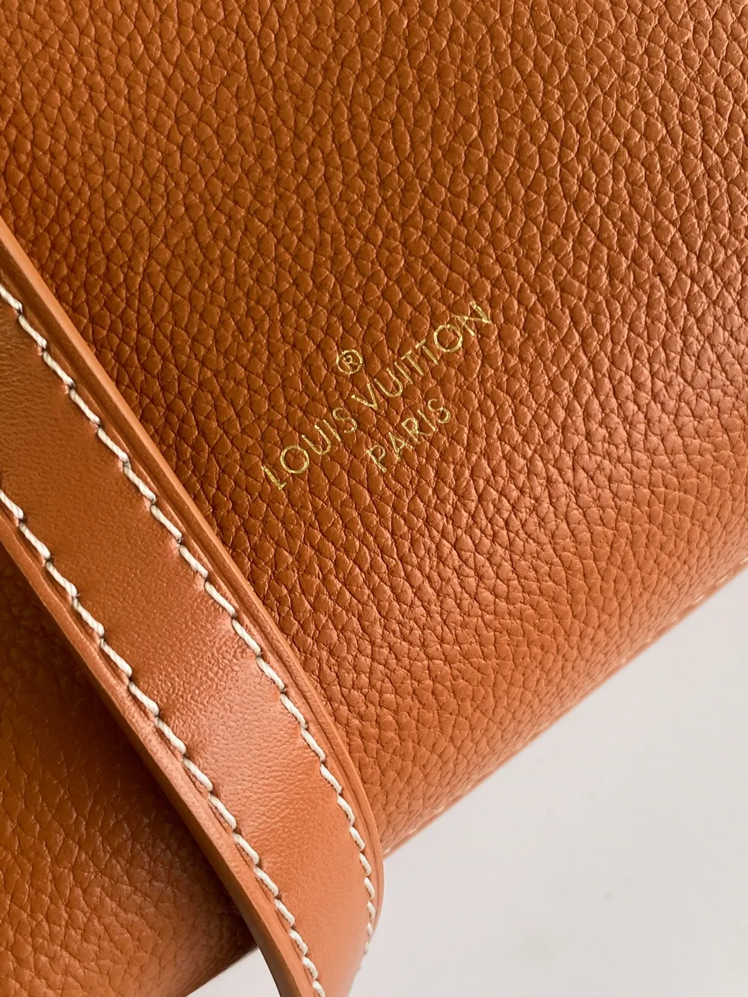Louis Vuitton Side Trunk PM M15224 - 图片 3