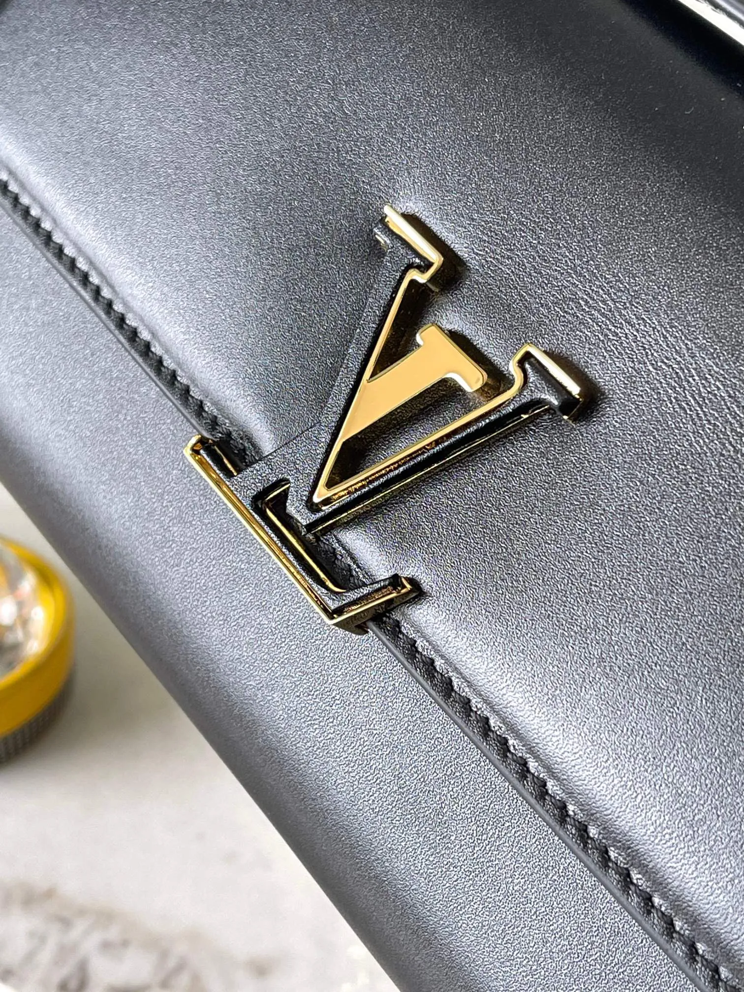 Louis Vuitton Wallet On Chain Capucines M12143 - 图片 7