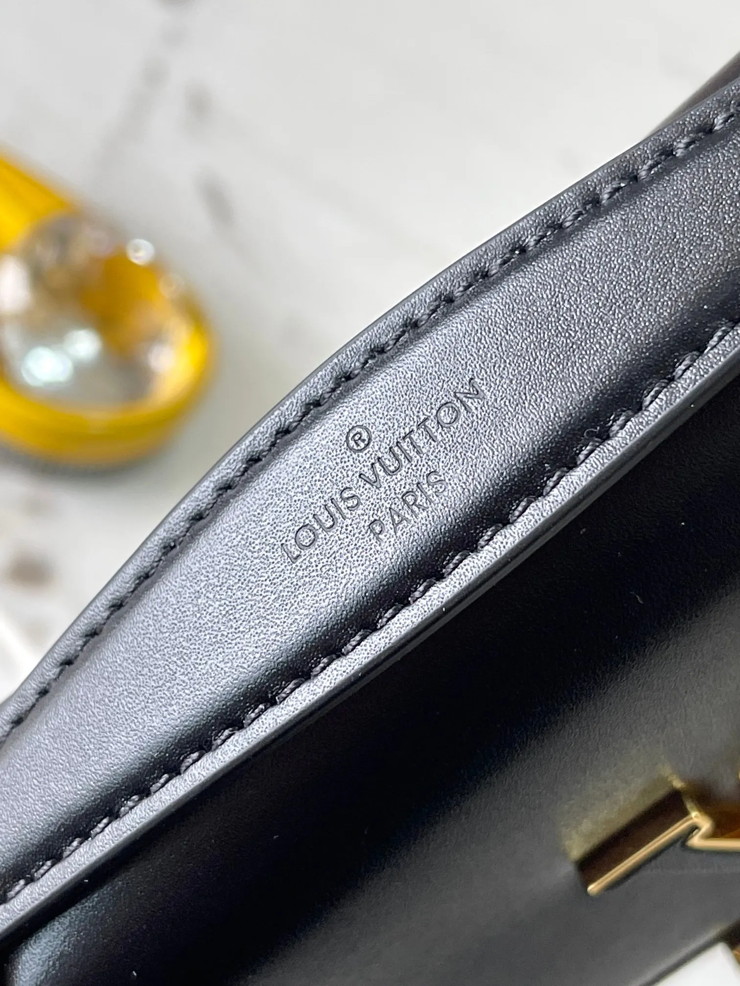 Louis Vuitton Wallet On Chain Capucines M12143 - 图片 8