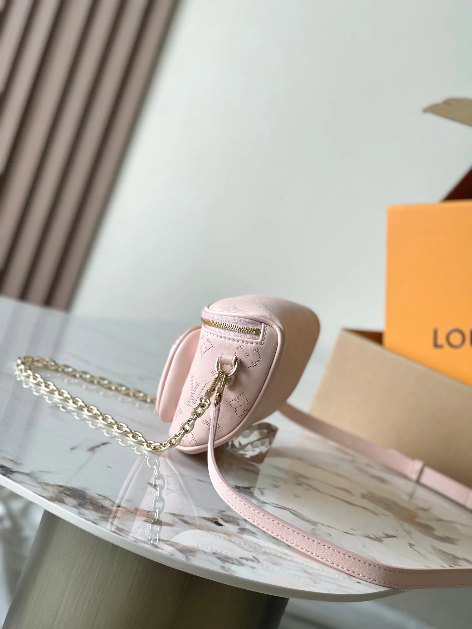 Louis Vuitton Mini Bumbag M11300 - Image 4
