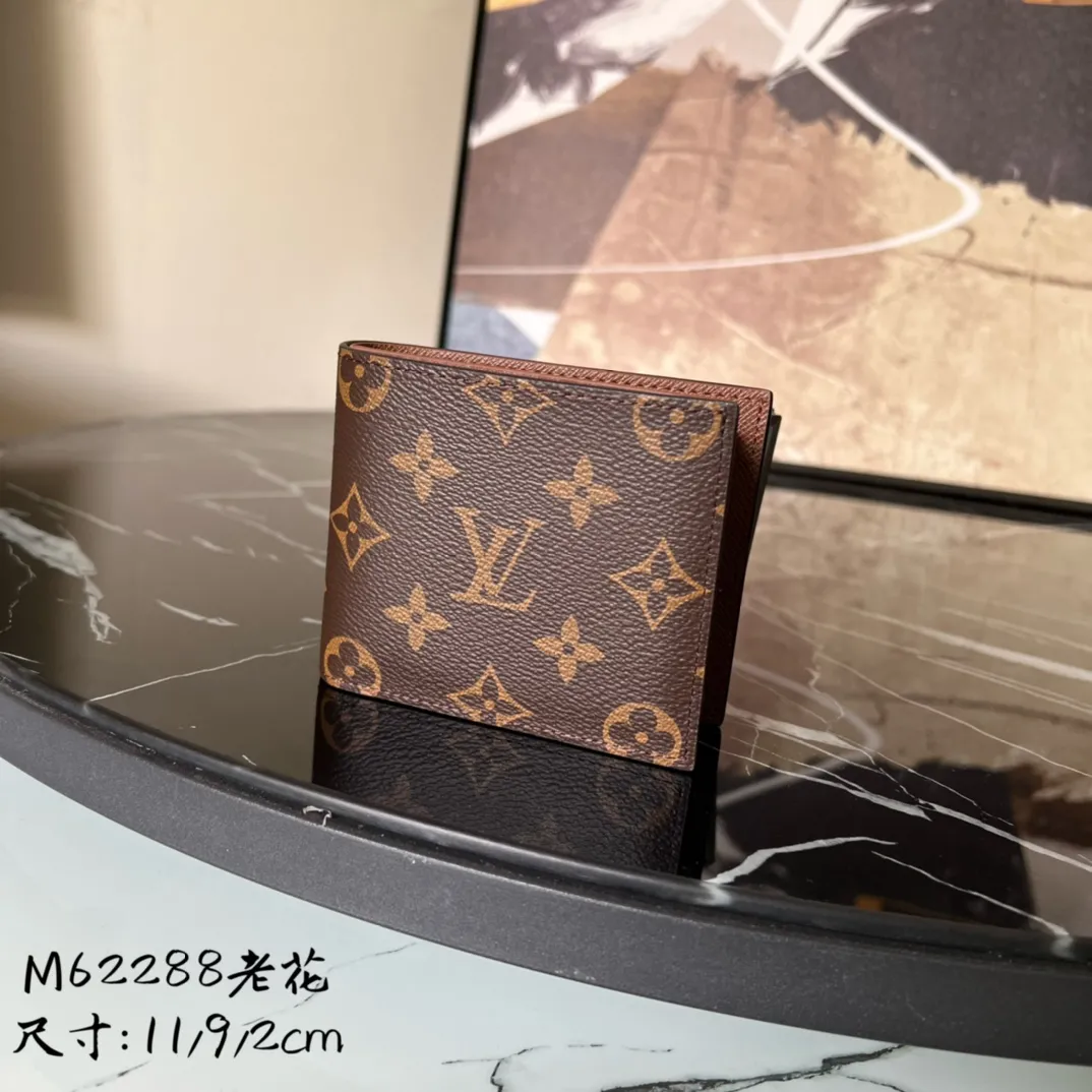 Louis Vuitton Marco Wallet M62288 - 图片 3