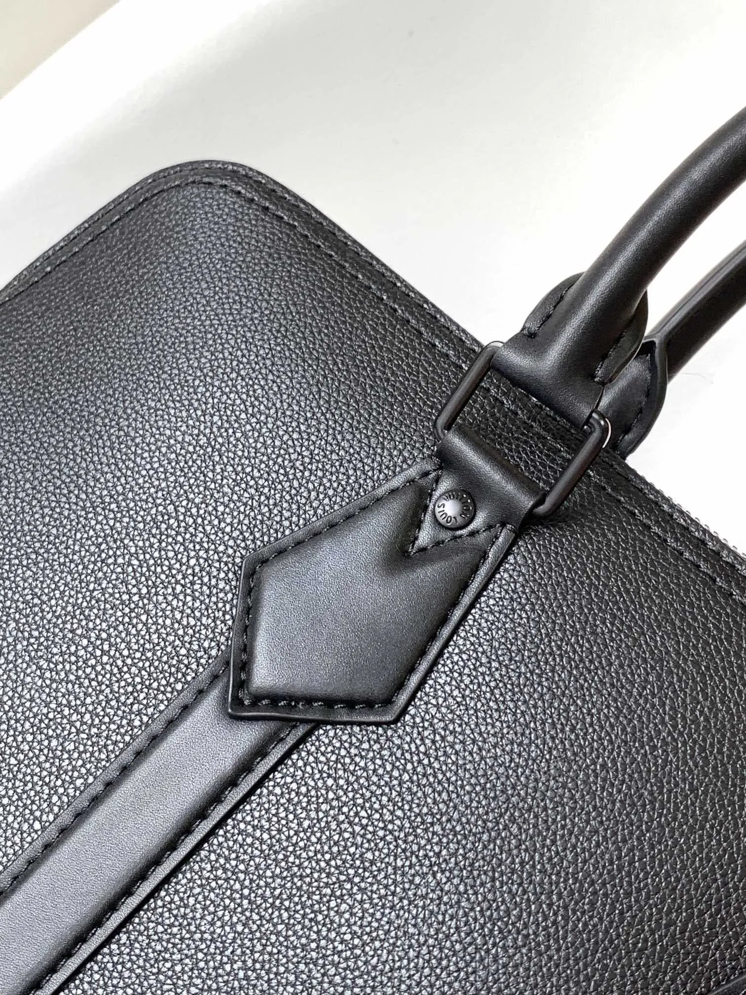 Louis Vuitton Takeoff Briefcase M59159 - 图片 9