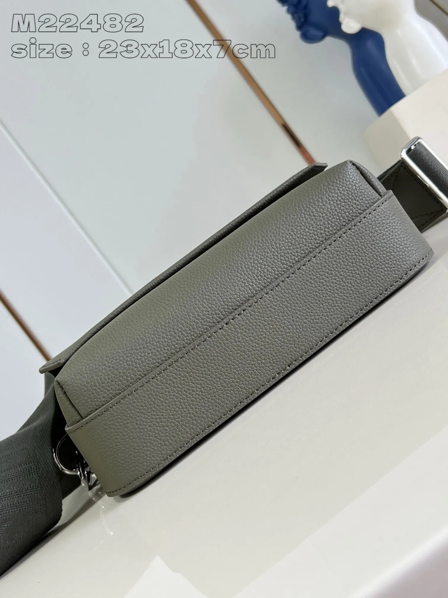 Louis Vuitton Fastline Messenger M11626 - 图片 8