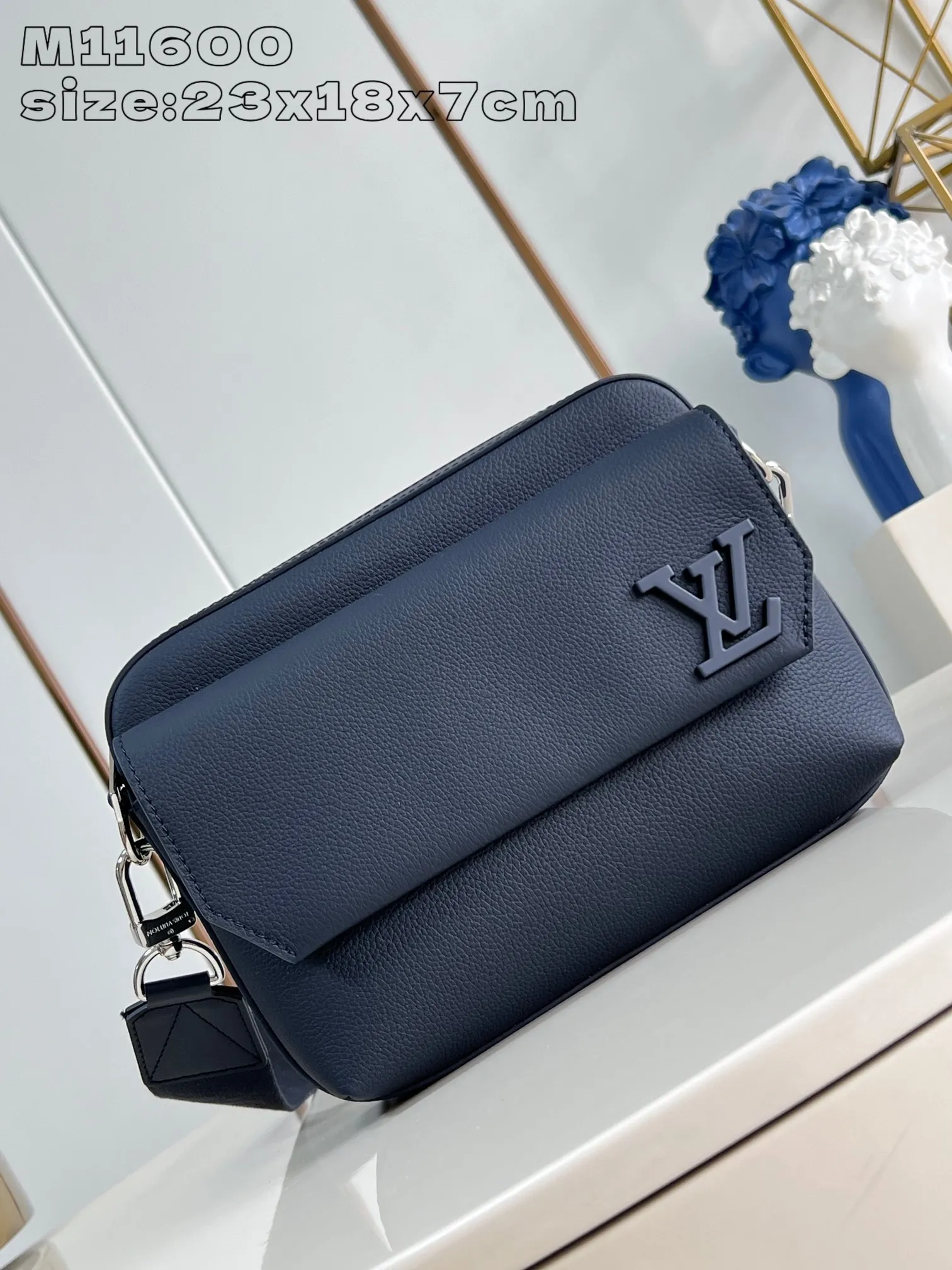 Louis Vuitton Fastline Messenger M11600 - 图片 3