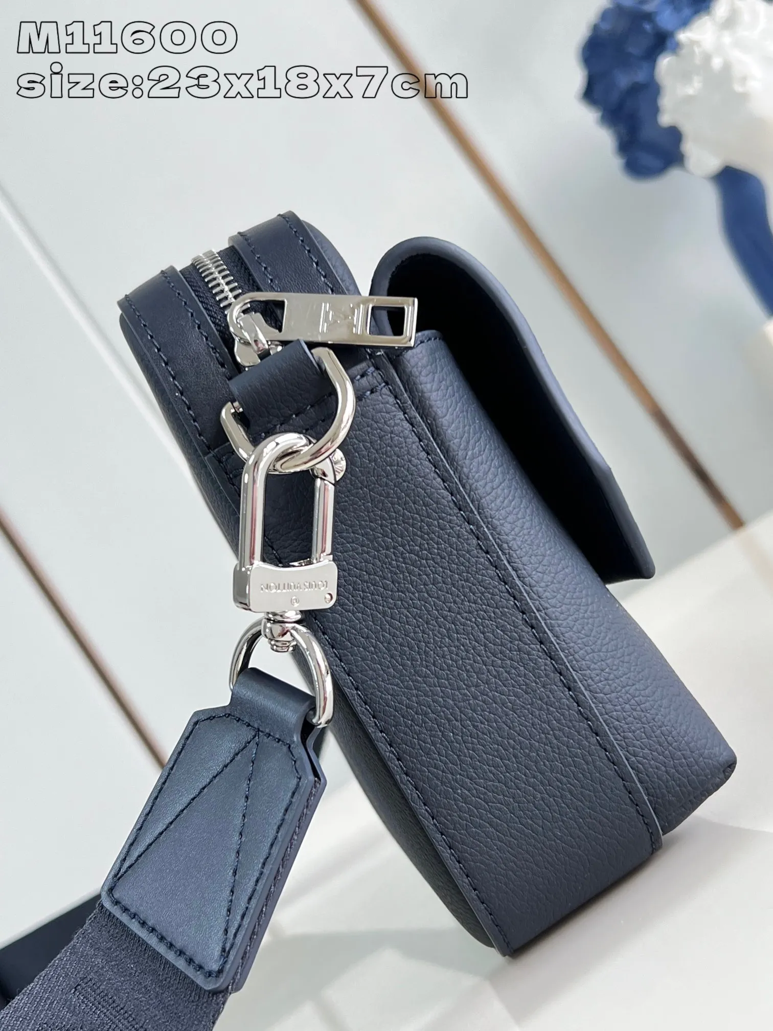 Louis Vuitton Fastline Messenger M11600 - 图片 5