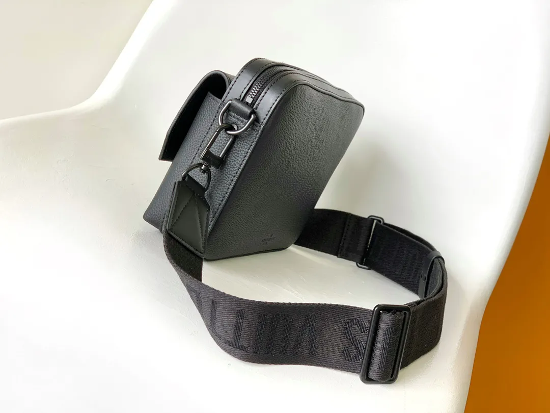 Louis Vuitton Fastline Messenger M22482 - 图片 4