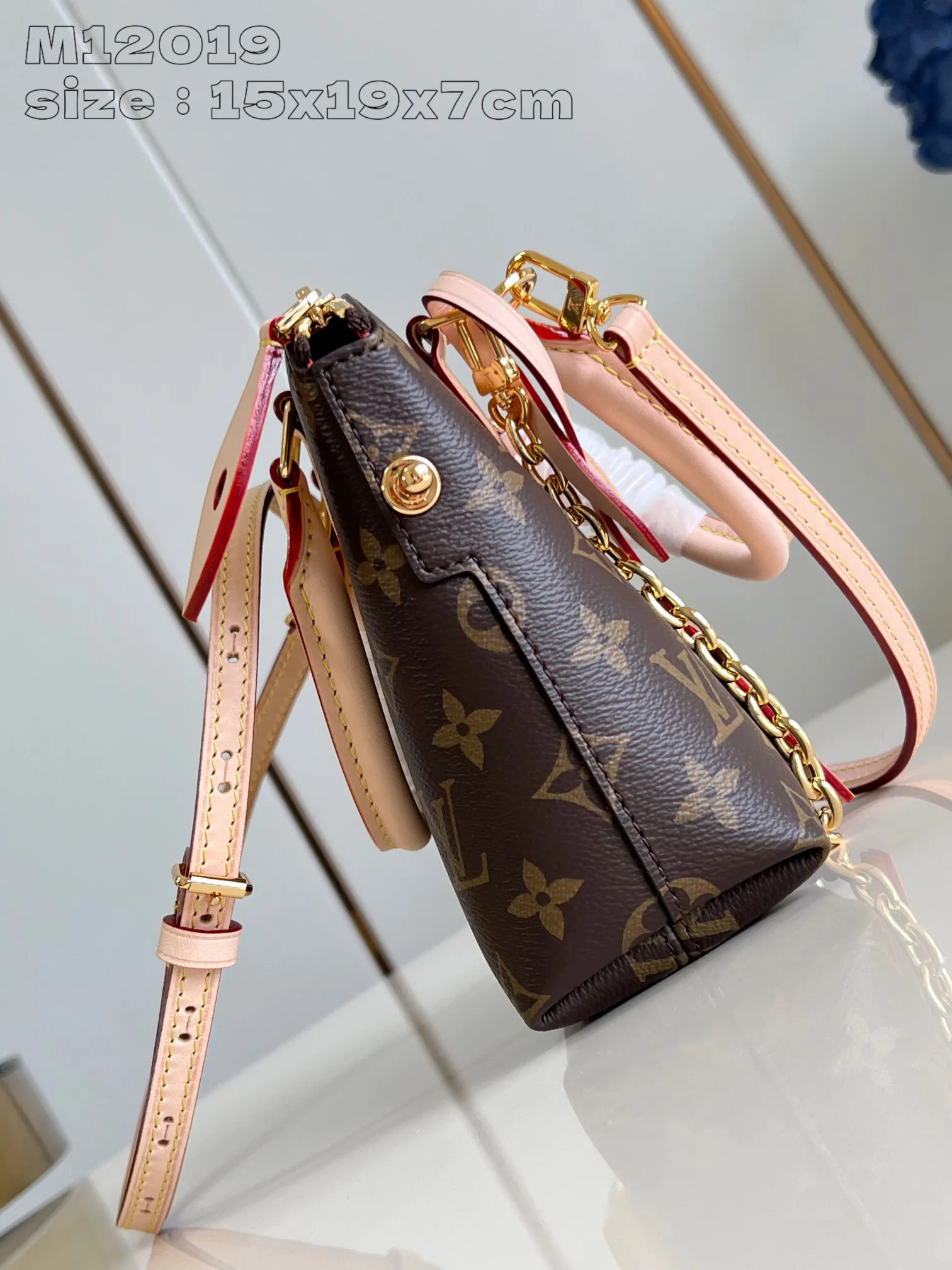 Louis Vuitton Lockit BB M12019 - Image 6