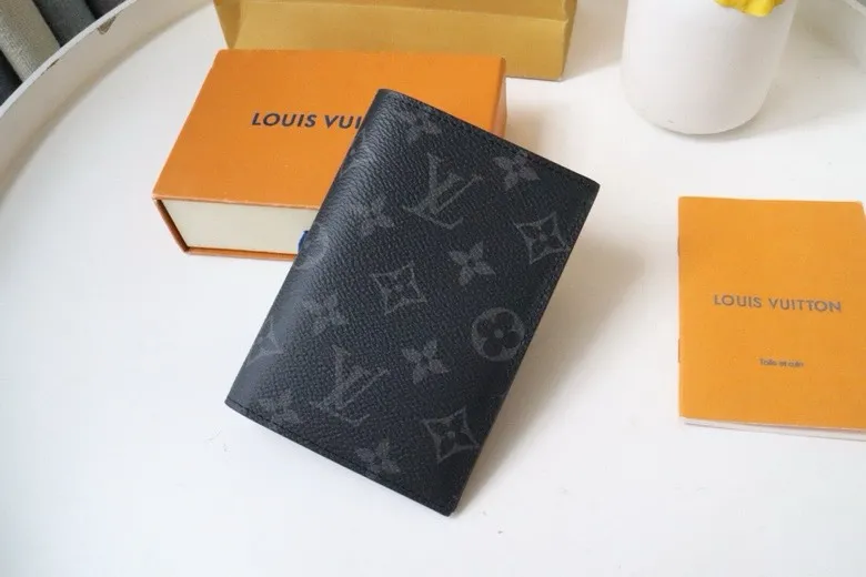 Louis Vuitton Passport Cover M64501 - 图片 4