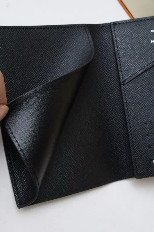 Louis Vuitton Passport Cover N64411 - 图片 2