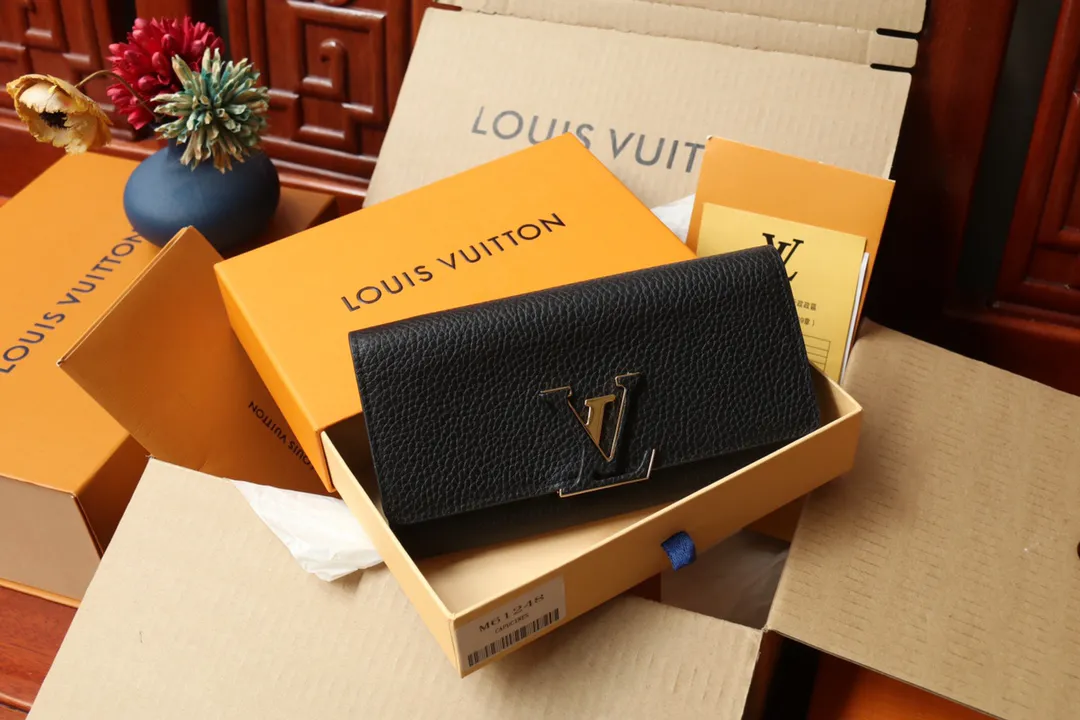 Louis Vuitton Capucines Wallet M61248 - 图片 3