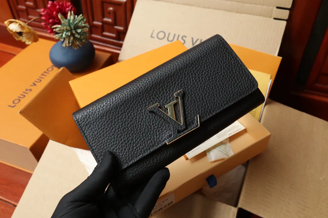 Louis Vuitton Capucines Wallet M61248 - 图片 4