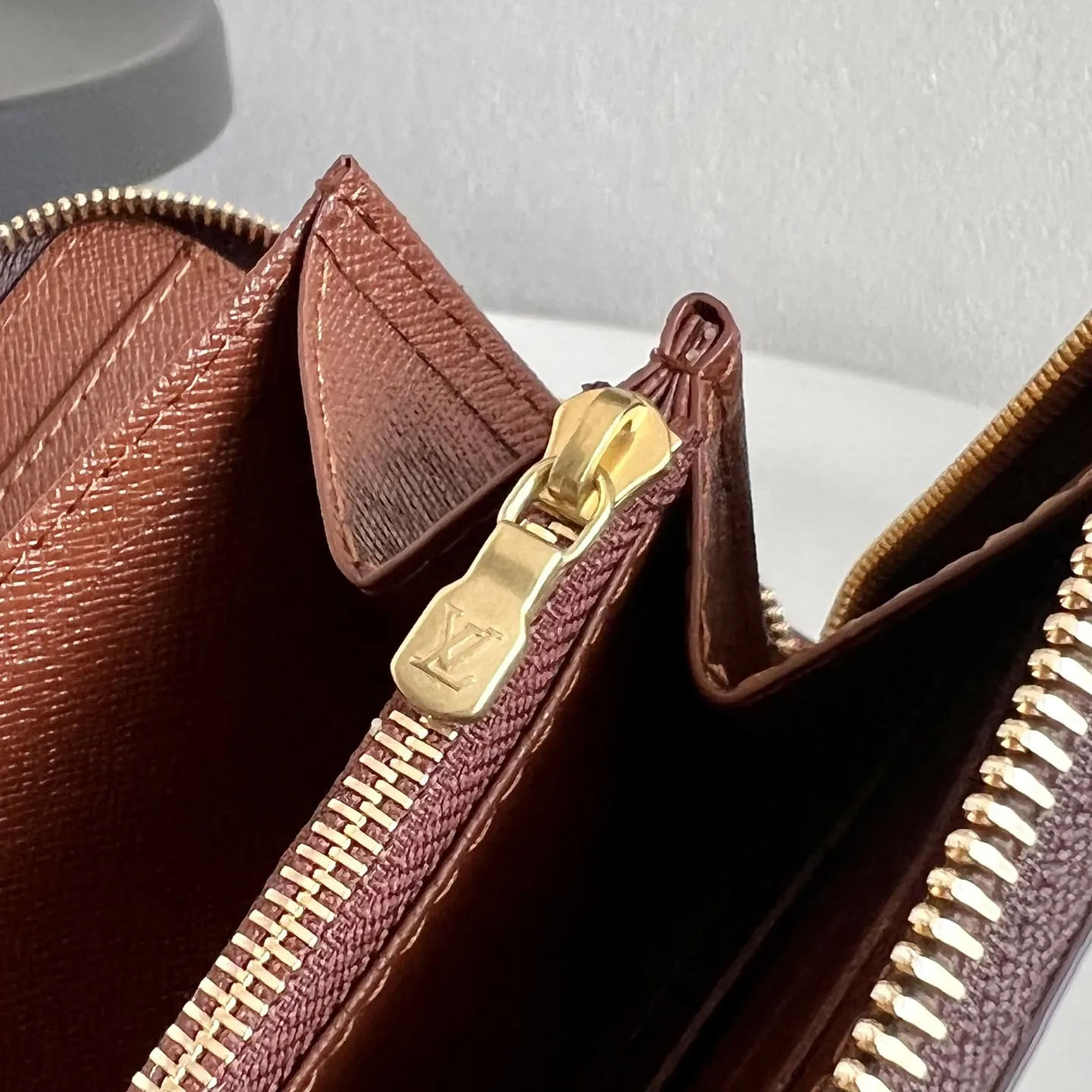 Alternative view of Louis Vuitton Zippy Organizer M62581