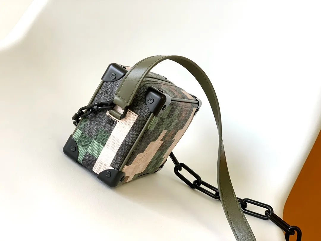 Louis Vuitton SOFT TRUNK M24581 - Image 4