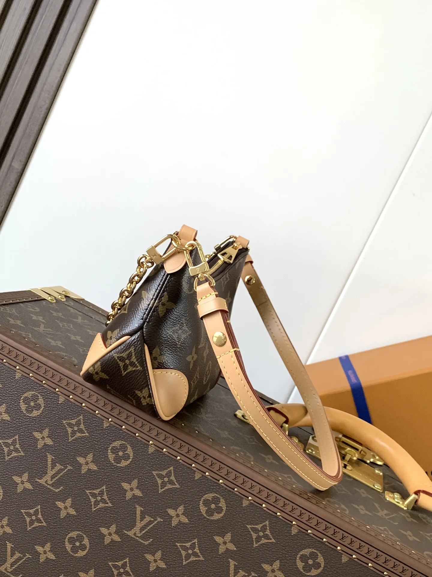 Louis Vuitton Nano Boulogne M25519 - Image 4