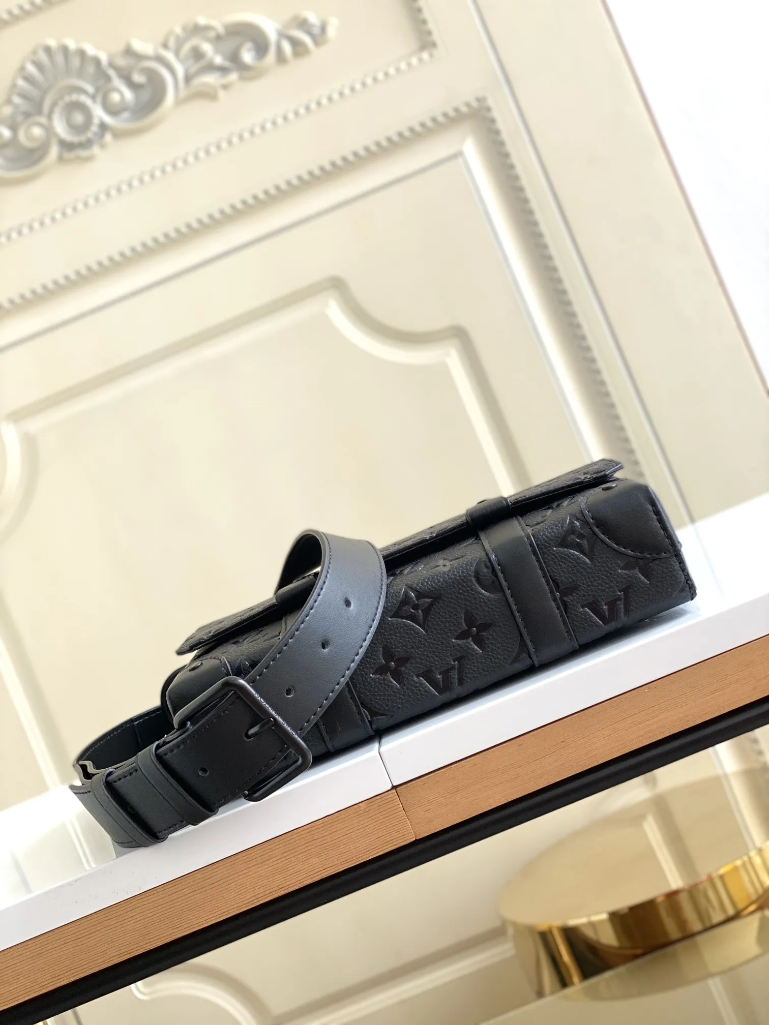 Louis Vuitton Trunk Messenger M57726 - Image 6